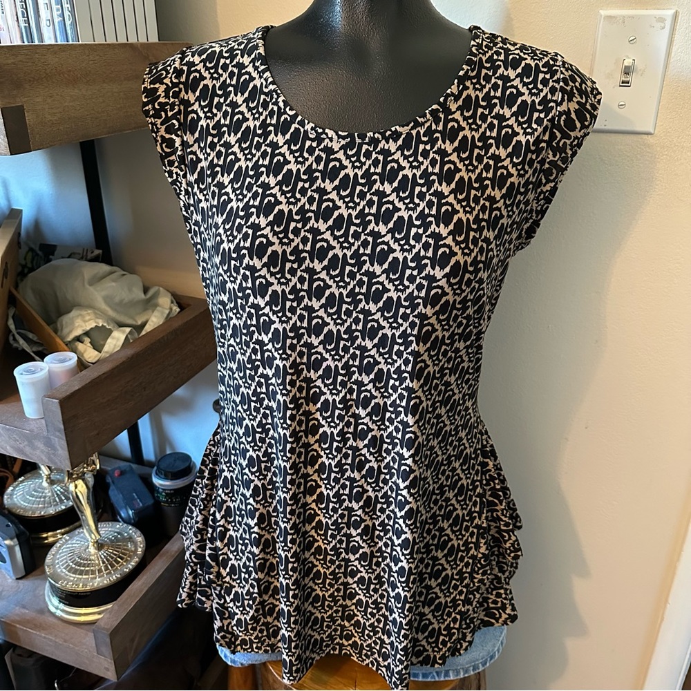 Expected by Lilac Black and Tan Abstract Maternity Blouse